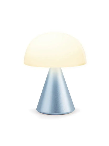 Mina L